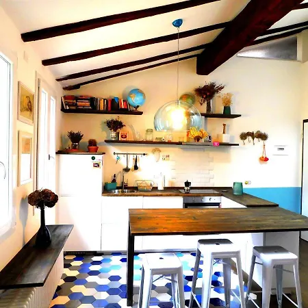 Center Aldrovandi Flat * ボローニャ