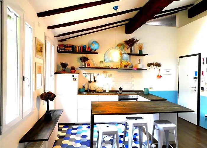 Center Aldrovandi Flat * بولونيا